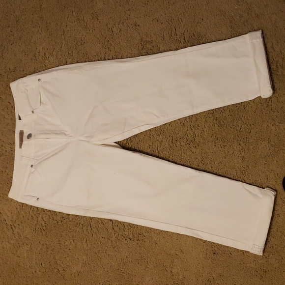 White cotton stretch capri's - Picture 4 of 6